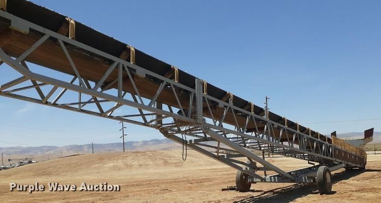 image for item EC1056 Radial stacking conveyor