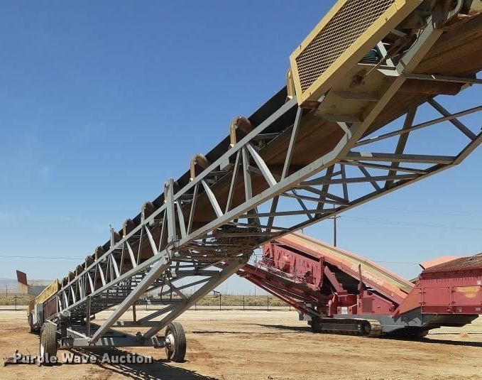 image for item EC1056 Radial stacking conveyor