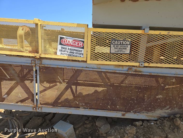 image for item EC1056 Radial stacking conveyor