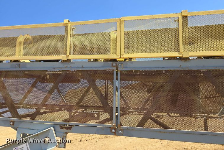 image for item EC1056 Radial stacking conveyor