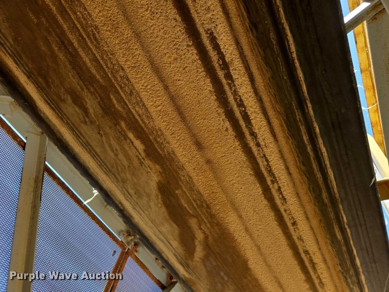 image for item EC1056 Radial stacking conveyor