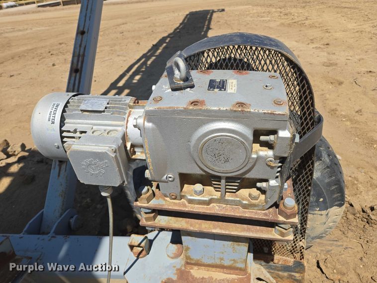 image for item EC1056 Radial stacking conveyor