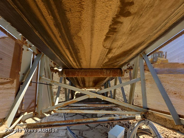 image for item EC1056 Radial stacking conveyor