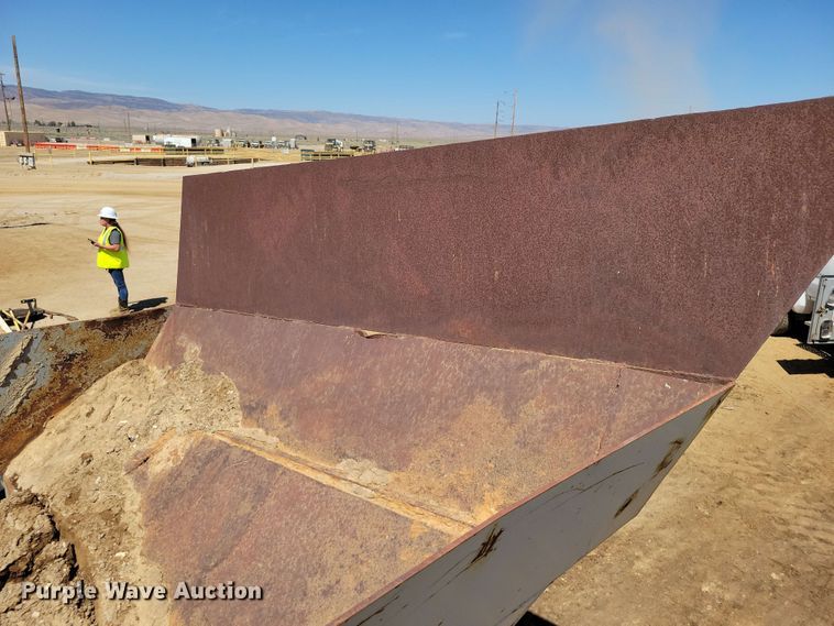 image for item EC1056 Radial stacking conveyor