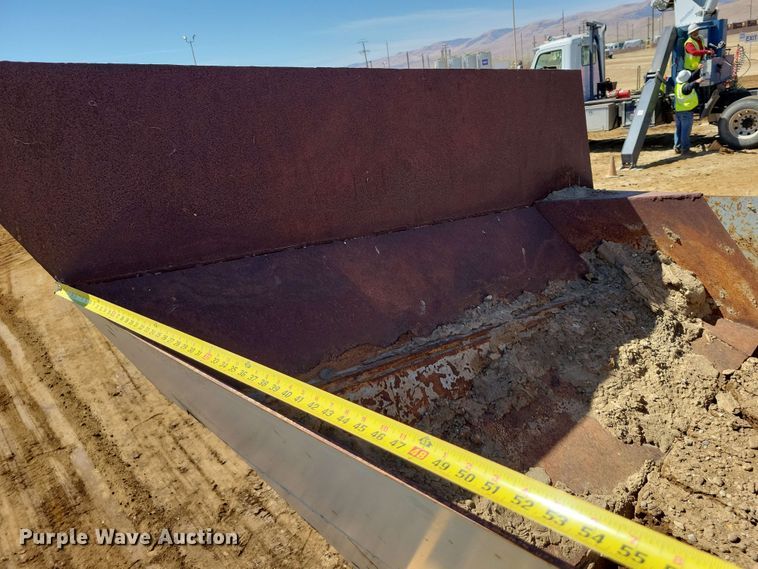 image for item EC1056 Radial stacking conveyor