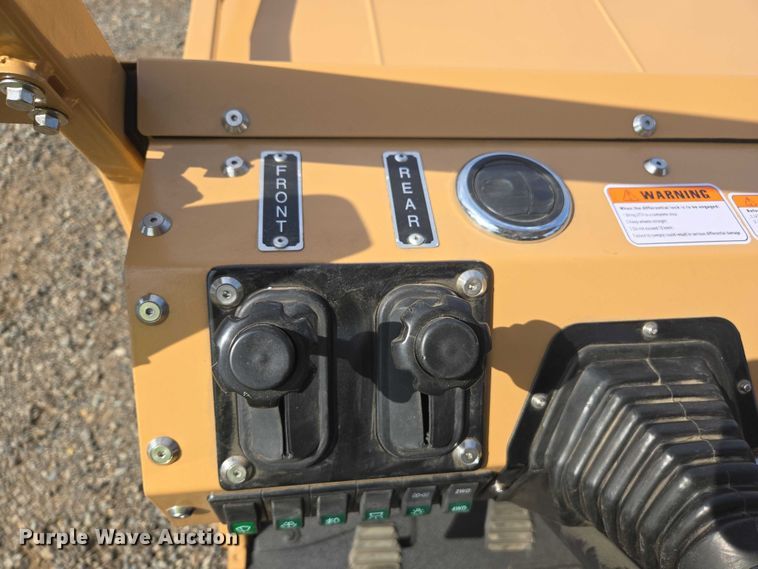 image for item EC1057 2023 Tuatara 1000 EFI-2 utility vehicle