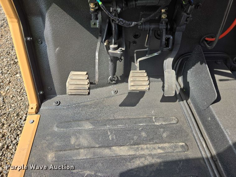 image for item EC1057 2023 Tuatara 1000 EFI-2 utility vehicle