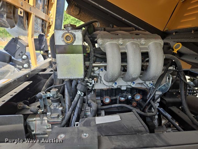 image for item EC1057 2023 Tuatara 1000 EFI-2 utility vehicle