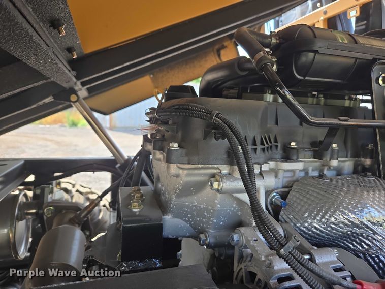 image for item EC1057 2023 Tuatara 1000 EFI-2 utility vehicle