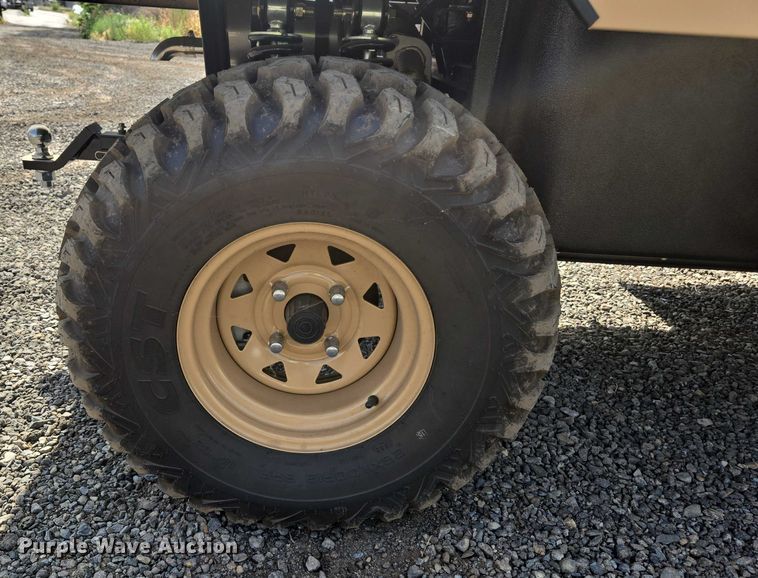 image for item EC1057 2023 Tuatara 1000 EFI-2 utility vehicle