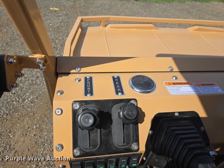 image for item EC1058 2023 Tuatara 1000 EFI-2 utility vehicle