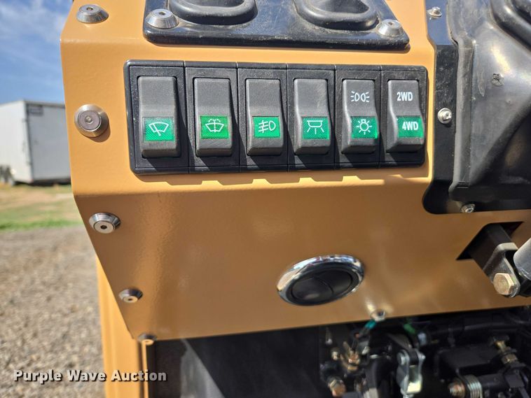 image for item EC1058 2023 Tuatara 1000 EFI-2 utility vehicle