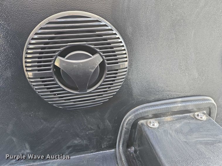 image for item EC1058 2023 Tuatara 1000 EFI-2 utility vehicle