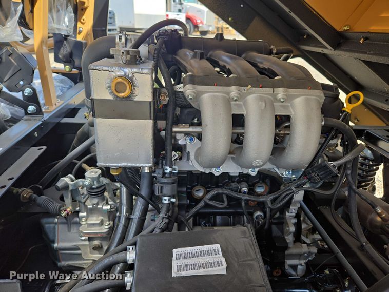 image for item EC1058 2023 Tuatara 1000 EFI-2 utility vehicle