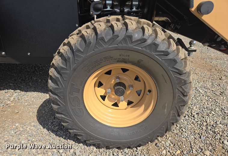 image for item EC1058 2023 Tuatara 1000 EFI-2 utility vehicle