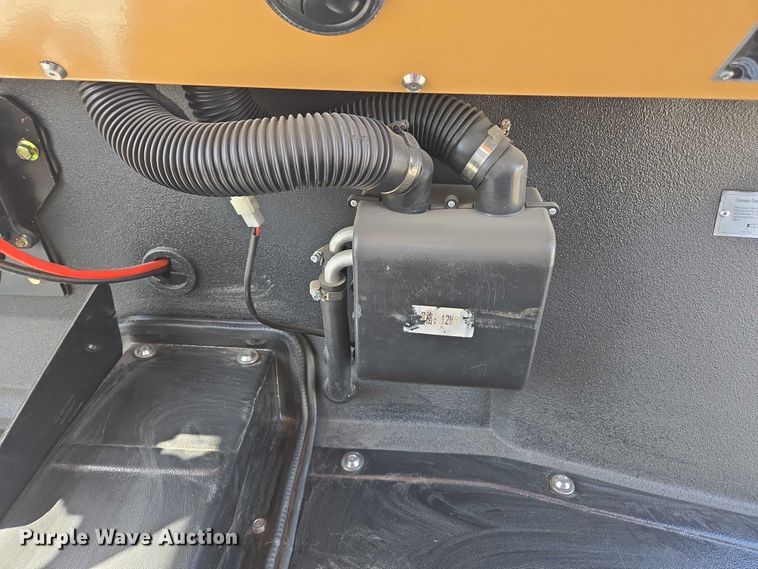 image for item EC1059 2023 Tuatara 1000 EFI-2 utility vehicle