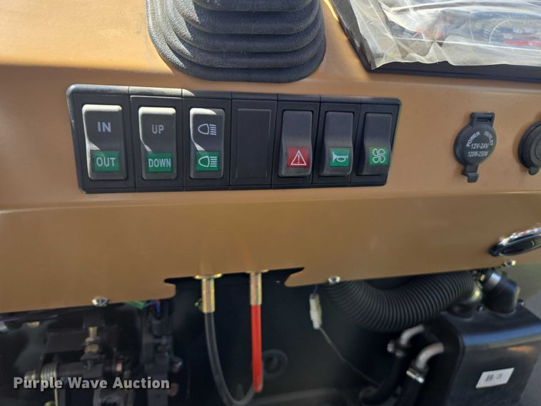 image for item EC1060 2023 Tuatara 1000 EFI-2 utility vehicle