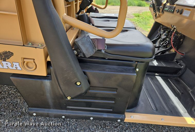 image for item EC1061 2022 Tuatara 1000EFI utility vehicle