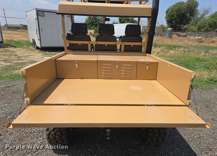 image for item EC1061 2022 Tuatara 1000EFI utility vehicle