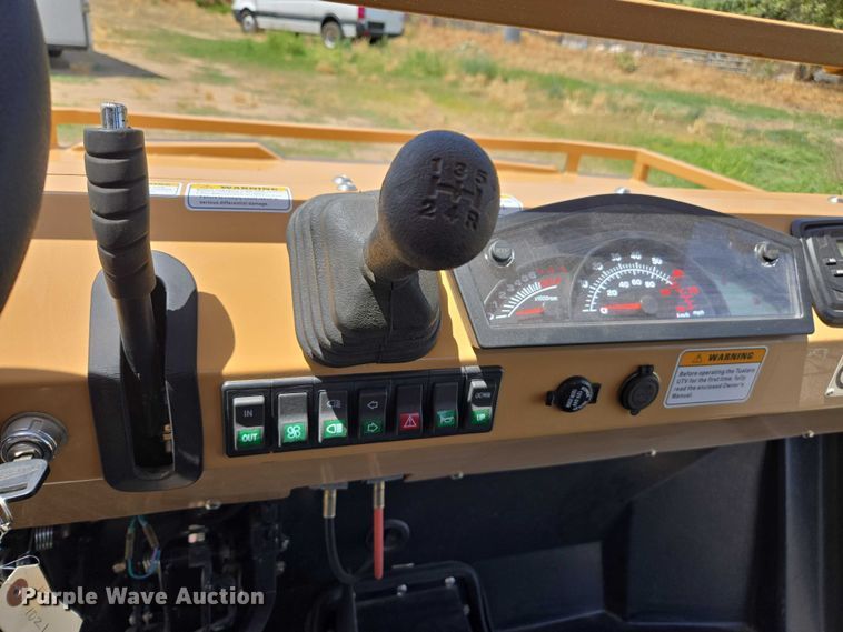 image for item EC1061 2022 Tuatara 1000EFI utility vehicle