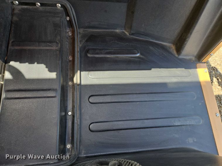 image for item EC1061 2022 Tuatara 1000EFI utility vehicle