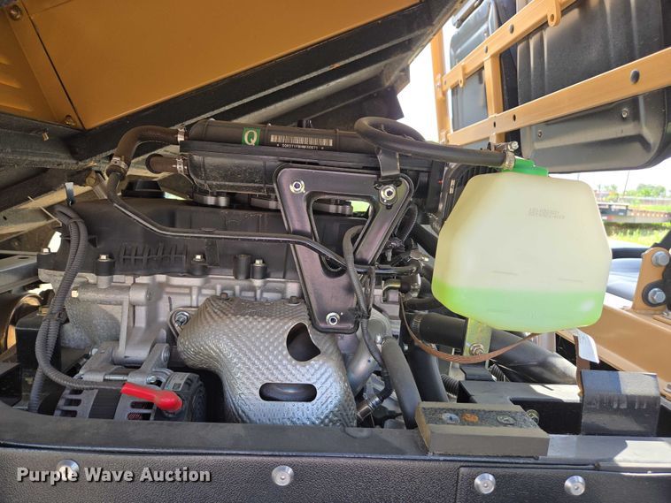 image for item EC1061 2022 Tuatara 1000EFI utility vehicle