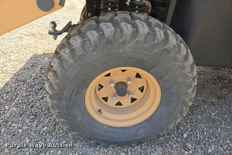 image for item EC1061 2022 Tuatara 1000EFI utility vehicle