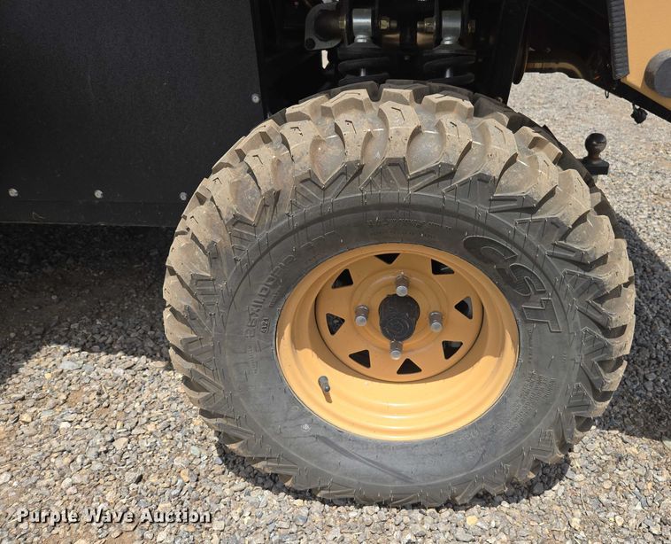 image for item EC1061 2022 Tuatara 1000EFI utility vehicle