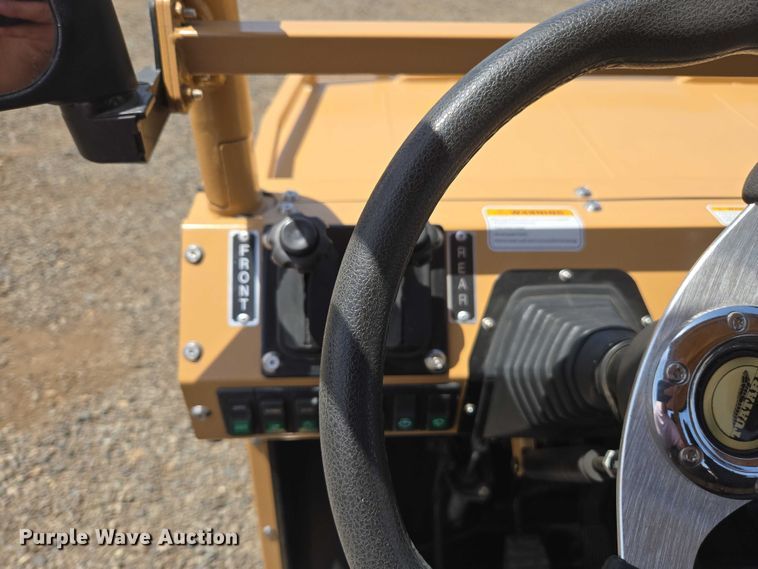 image for item EC1062 2022 Tuatara 1000EFI utility vehicle