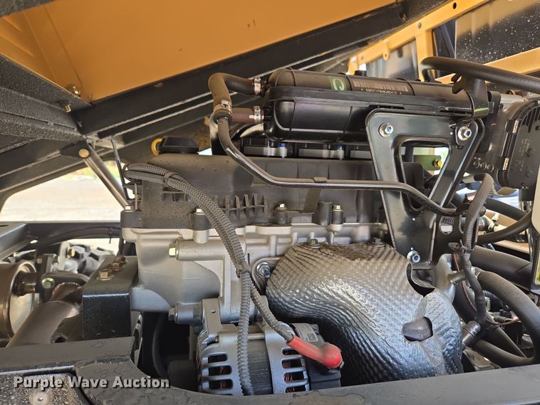 image for item EC1062 2022 Tuatara 1000EFI utility vehicle