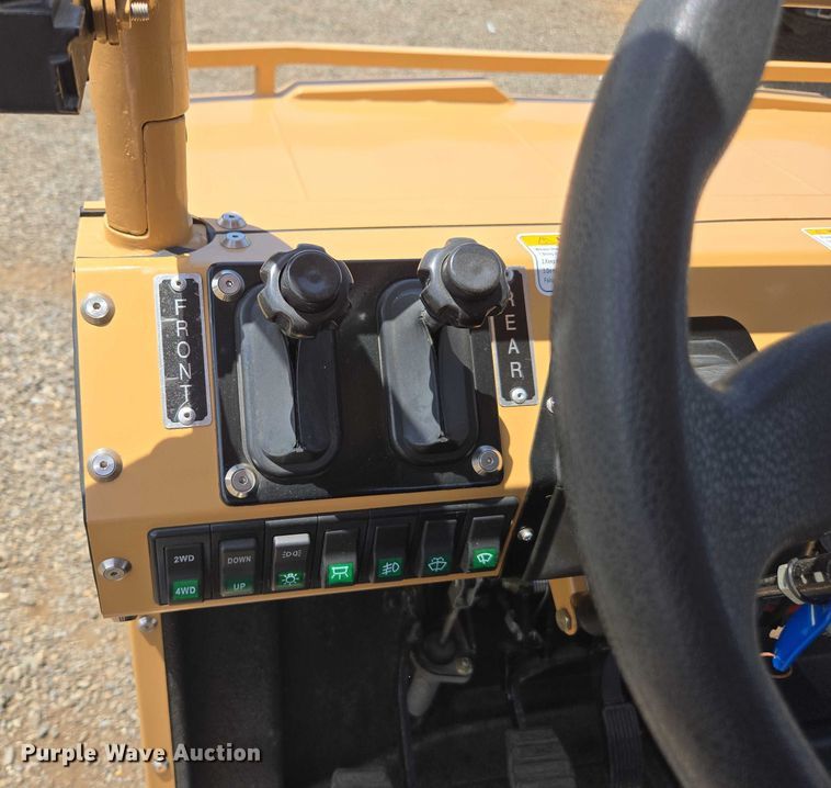 image for item EC1063 2022 Tuatara 1000EFI utility vehicle