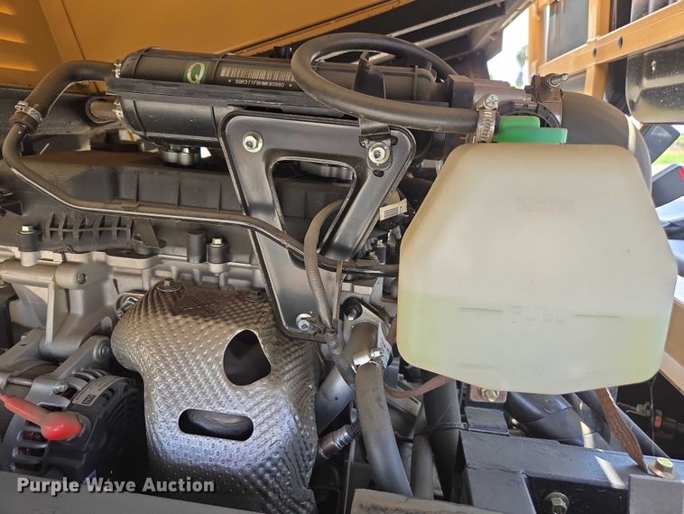 image for item EC1063 2022 Tuatara 1000EFI utility vehicle