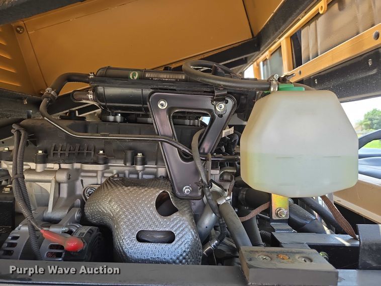 image for item EC1063 2022 Tuatara 1000EFI utility vehicle