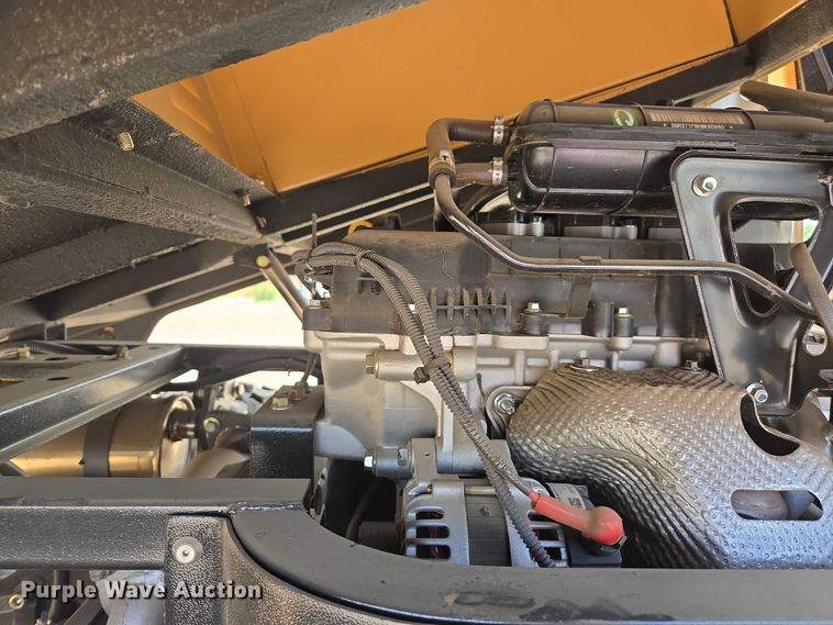 image for item EC1063 2022 Tuatara 1000EFI utility vehicle