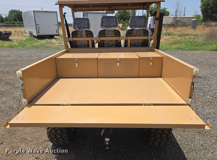 image for item EC1064 2023 Tuatara 1000 EFI-2 utility vehicle