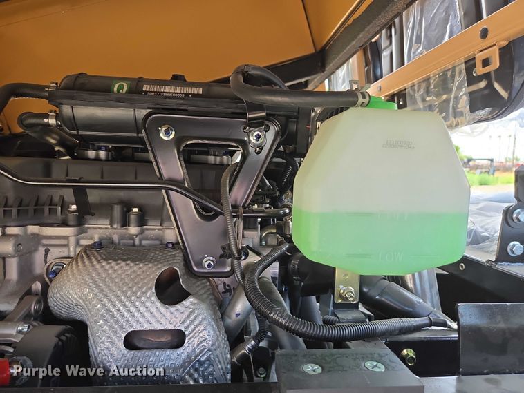 image for item EC1064 2023 Tuatara 1000 EFI-2 utility vehicle