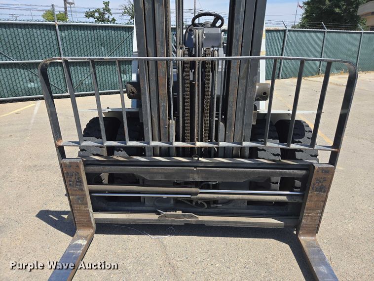 image for item EC1065 2015 Nissan PF80YLP forklift