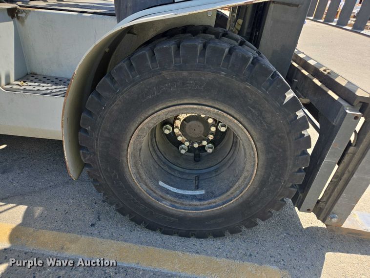 image for item EC1065 2015 Nissan PF80YLP forklift