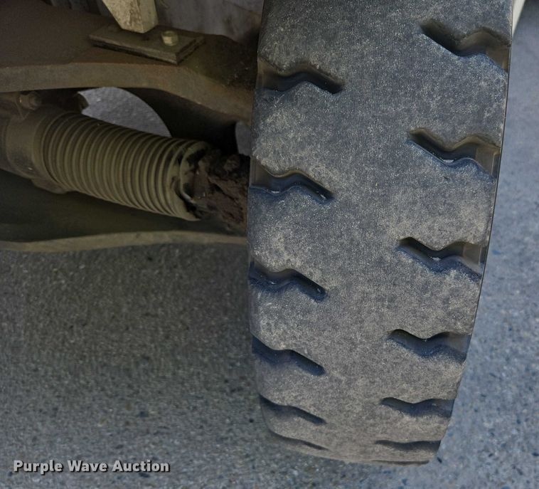 image for item EC1065 2015 Nissan PF80YLP forklift