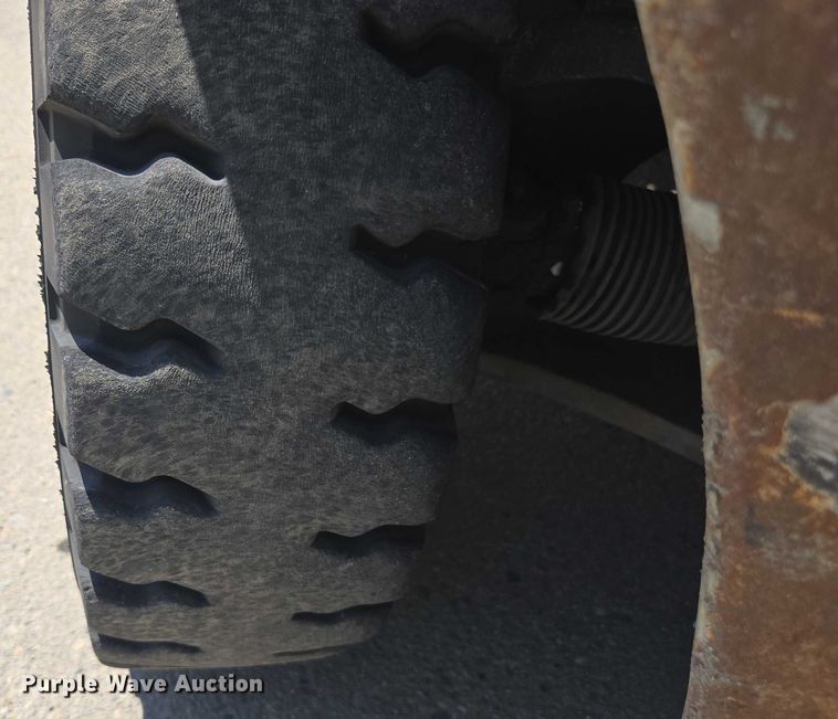 image for item EC1065 2015 Nissan PF80YLP forklift