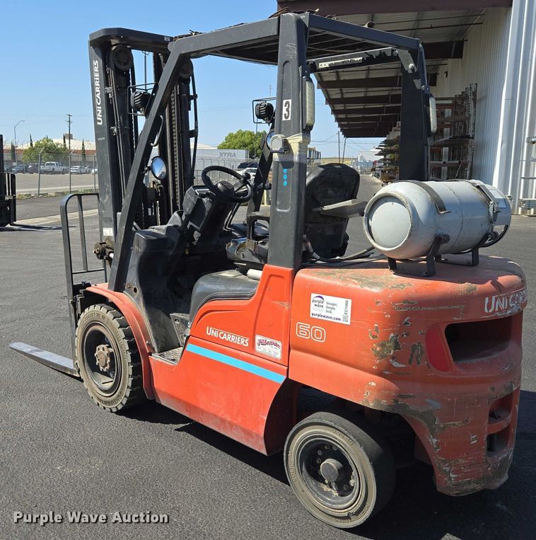 image for item EC1066 2015 UniCarriers PF60 forklift