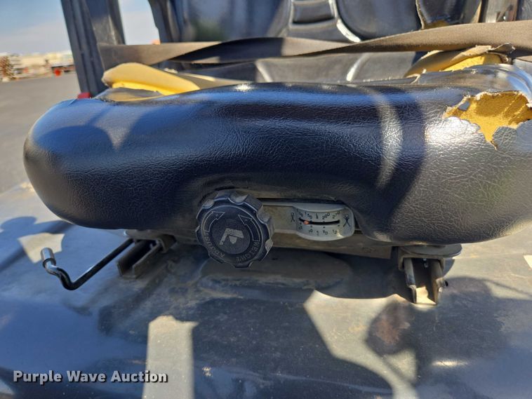 image for item EC1066 2015 UniCarriers PF60 forklift