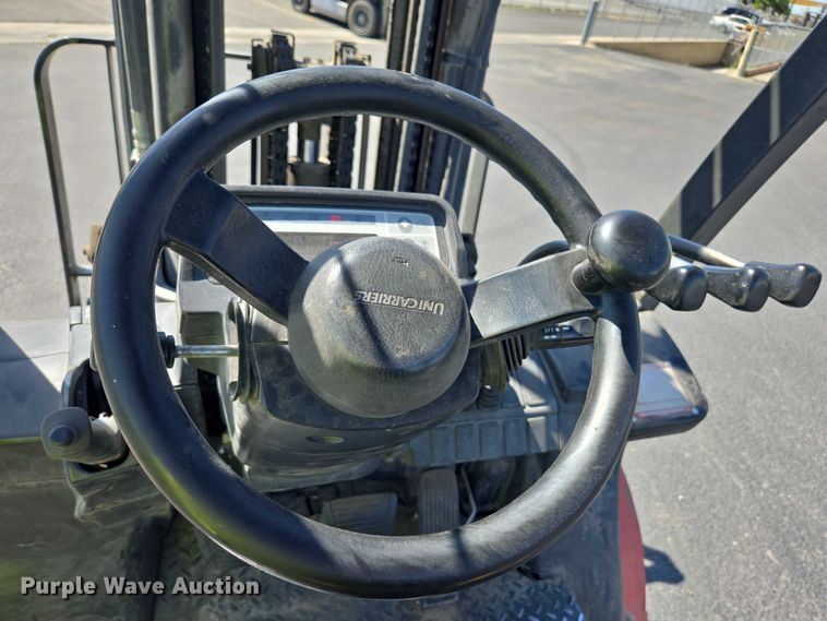 image for item EC1066 2015 UniCarriers PF60 forklift