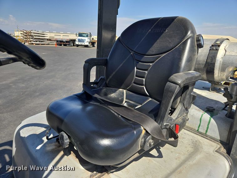 image for item EC1067 2010 Nissan PF60 forklift