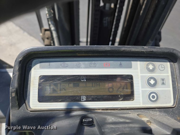 image for item EC1067 2010 Nissan PF60 forklift