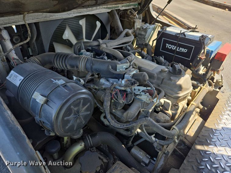 image for item EC1067 2010 Nissan PF60 forklift