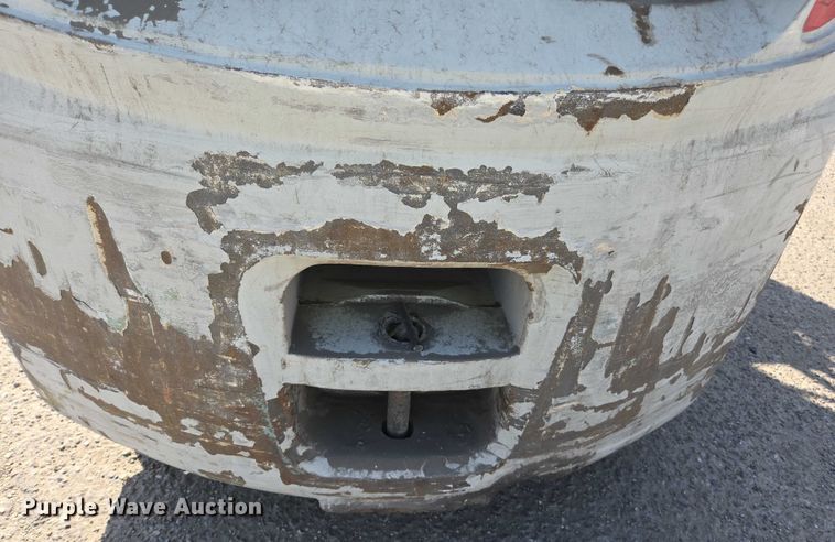 image for item EC1068 2017 UniCarriers CFS40 forklift