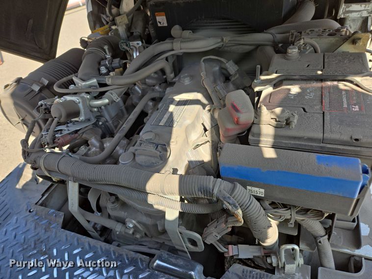 image for item EC1069 2017 UniCarriers CFS40 forklift