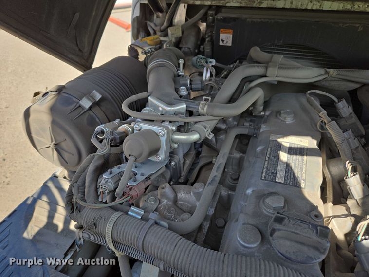 image for item EC1069 2017 UniCarriers CFS40 forklift