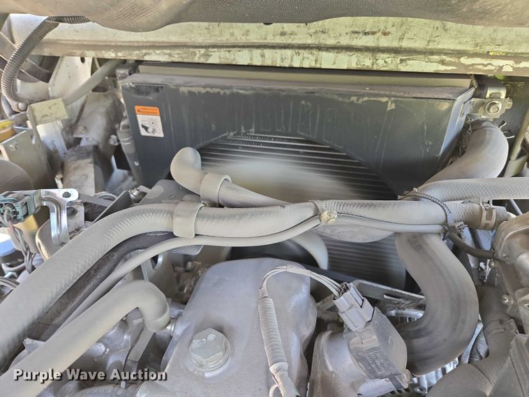 image for item EC1069 2017 UniCarriers CFS40 forklift